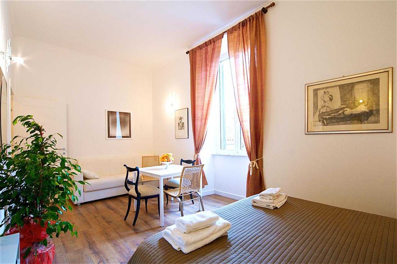 Vetrina Holidays Apartment Navona Rom Exterior foto